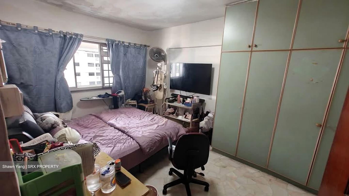 Blk 559 Jurong West Street 42 (Jurong West), HDB Executive #547395201